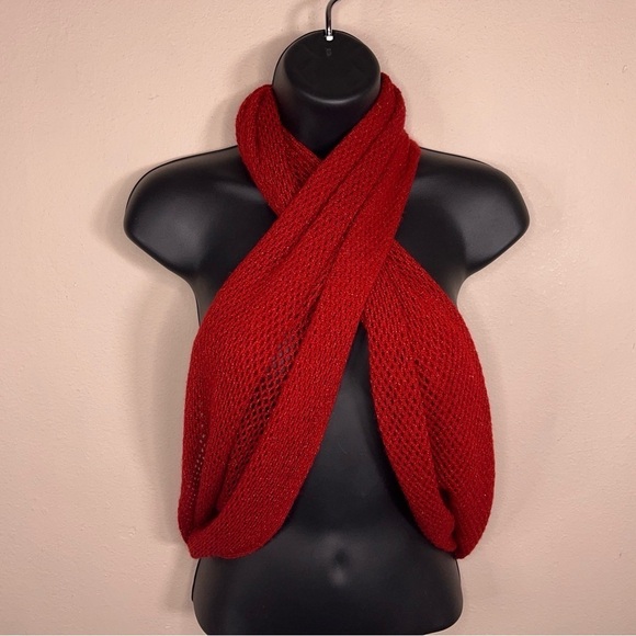 Y2K STEVE MADDEN RED GLITTER KNIT CROCHET INFINITY SCARF - Picture 8 of 11